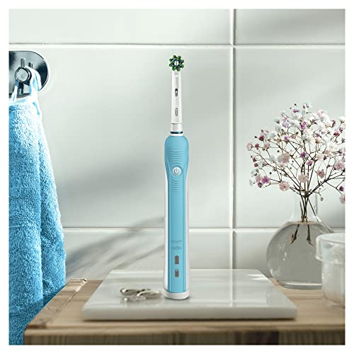 Oral-B Pro 1 Electric Toothbrush with Pressure Sensor, 1 Handle, 1 Toothbrush Head, 1 Mode with 3D Cleaning, 2 Pin UK Plug, 670, Blue