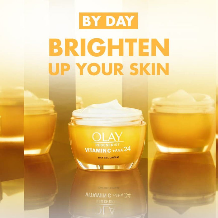 Olay Vitamin C Moisturiser, Skincare Face Cream with Niacinamide & AHA, 50ml Day Cream, Includes FREE Olay Retinol Travel Size Night Cream, 15ml, Skin Care Gifts for Women