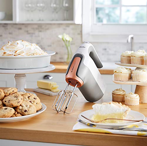 Breville HeatSoft Electric Hand Mixer | Warms Butter for Better Results | 7 Speed Hand Whisk | Includes Whisk, Beaters, Dough Hooks & Storage Case [VFM021]